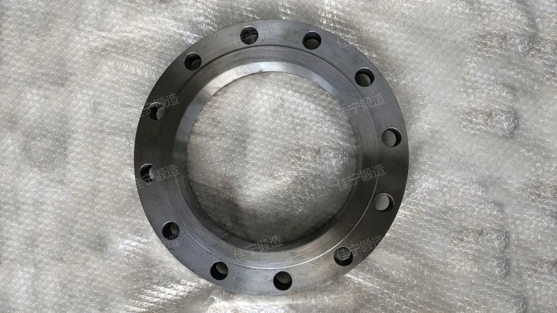 Integral flange ring