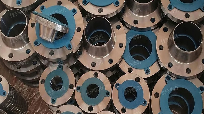 Manhole flange ring